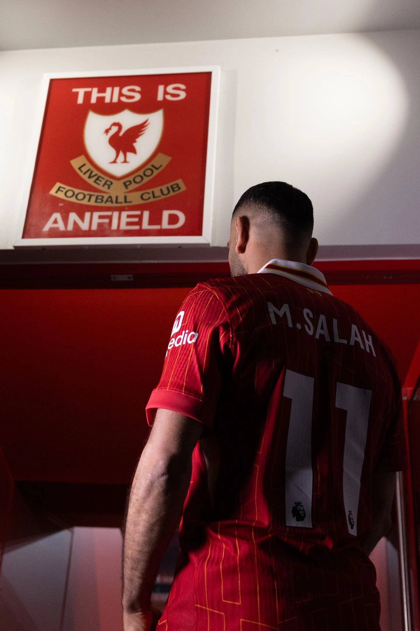 包含萨拉赫迎来二十赛季高光表现,曼联球迷沸腾!的词条 包含萨拉赫迎来二十赛季高光表现,曼联球迷沸腾!的词条